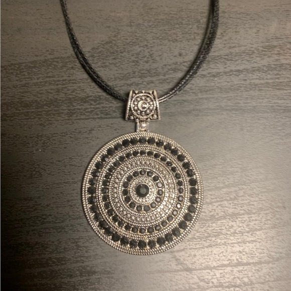 🦚Pick 2/$12- Black Leather Necklace with Silver and Black Accented Pendant - Picture 2 of 4